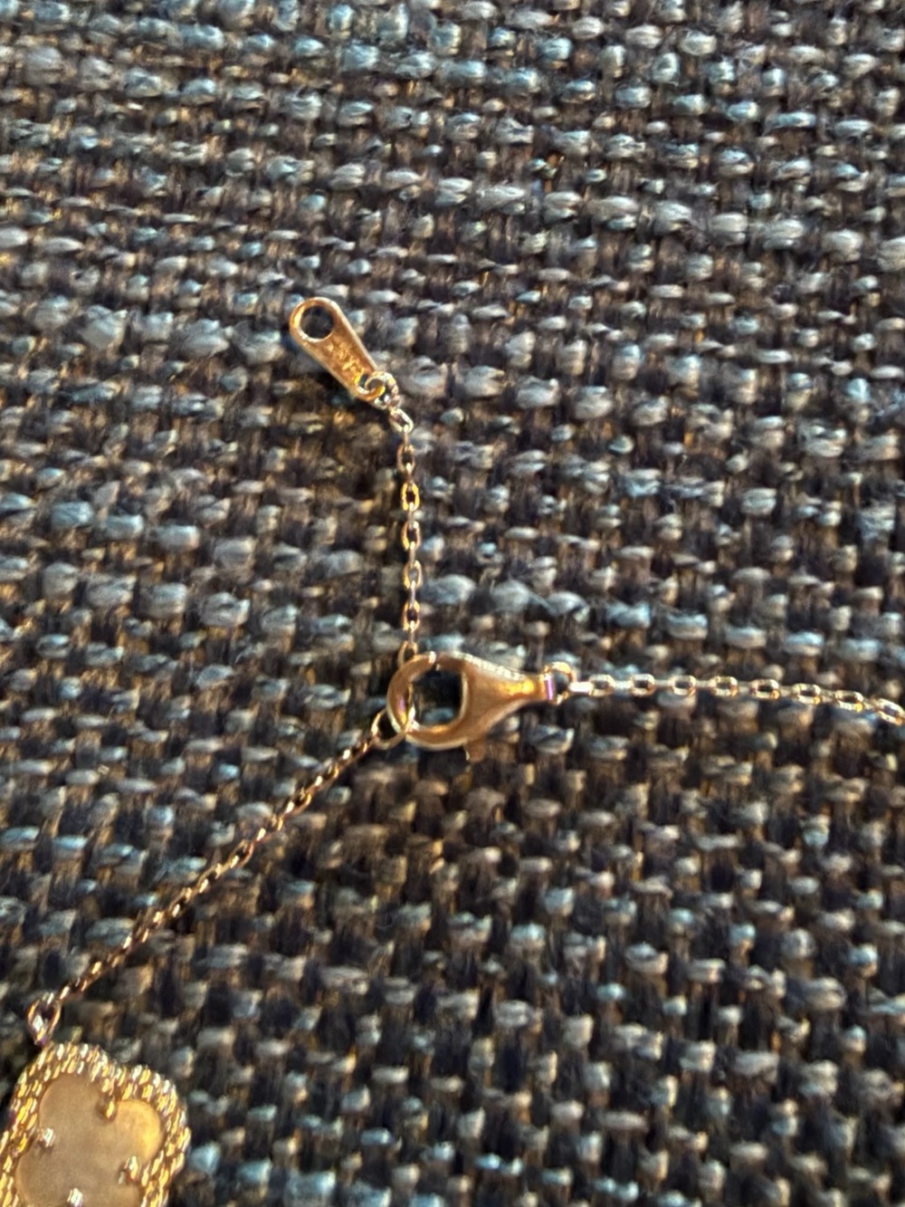 White Mother-of-Pearl Clover Bracelet with Crystals. Sterling - Picture 4 of 4